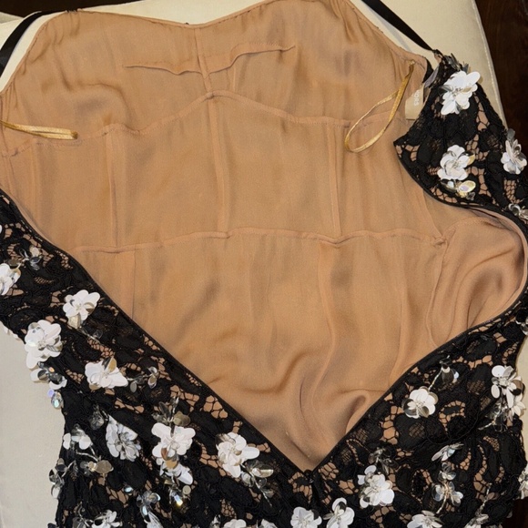 MICHAEL KORS COLLECTION Scattered Rose Embroidered Slip On Cocktail Dress Black - Picture 4 of 7